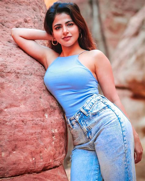 ishwarya menon boobs